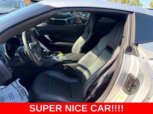 Used 2019 Chevrolet Corvette Stingray Coupe w/ 1LT RWD image 13