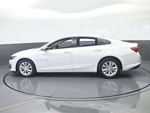 Used 2024 Chevrolet Malibu LT FWD image 3