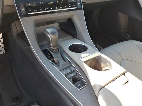 Used 2020 Toyota Avalon XSE w/ Protection Package image 13