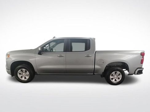 Used 2025 Chevrolet Silverado 1500 LT RWD image 5