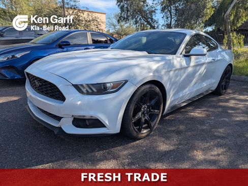 Used 2016 Ford Mustang Coupe image 1