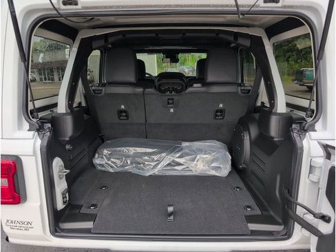 New 2025 Jeep Wrangler Sahara image 35