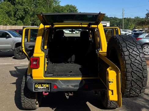 Used 2019 Jeep Wrangler Unlimited Rubicon AWD/4WD image 11