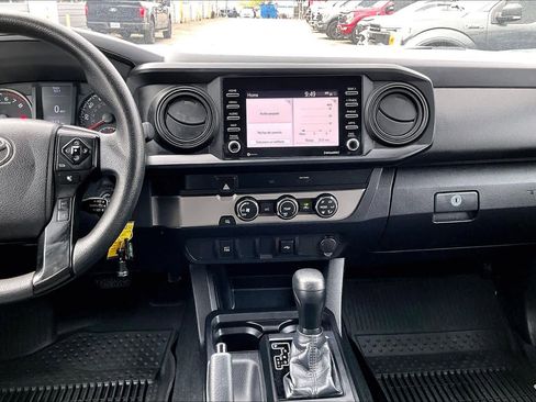 Used 2020 Toyota Tacoma SR w/ SR Convenience Package image 6