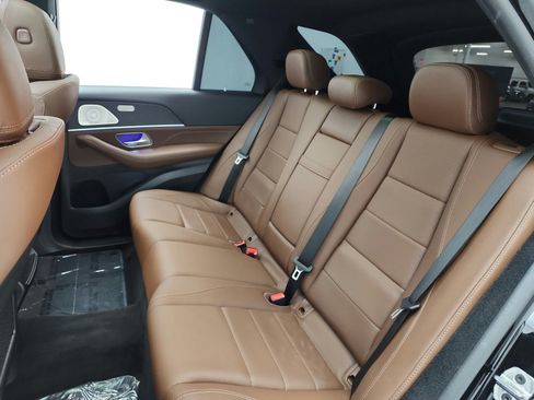 Used 2025 Mercedes-Benz GLE 450e 4MATIC image 15