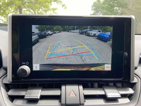 Used 2025 Toyota RAV4 XLE w/ Convenience Package FWD image 25