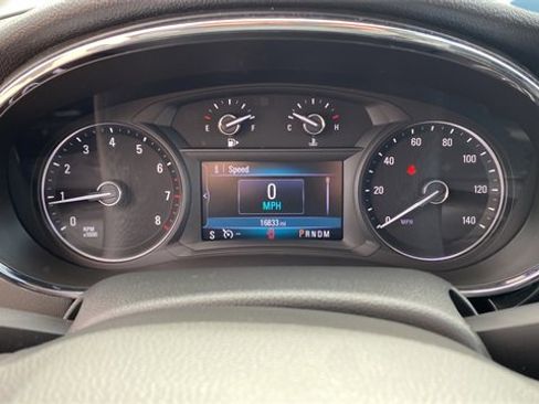 Certified 2022 Buick Encore Preferred w/ Safety Package image 12