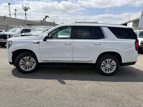Used 2024 GMC Yukon SLT RWD image 7