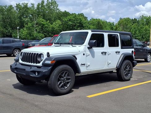 Used 2024 Jeep Wrangler Unlimited Sport AWD/4WD image 1