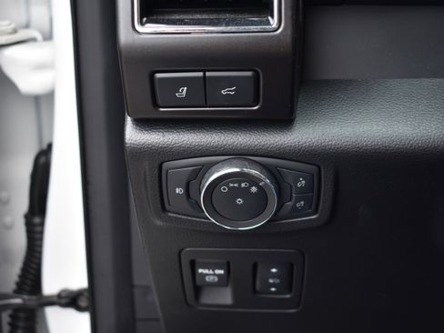 Used 2021 Ford Expedition King Ranch image 16