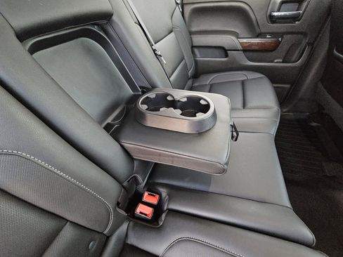 Used 2017 GMC Sierra 1500 SLT image 26