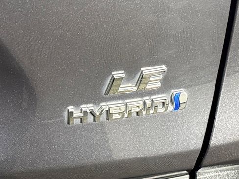 Used 2024 Toyota RAV4 LE image 24