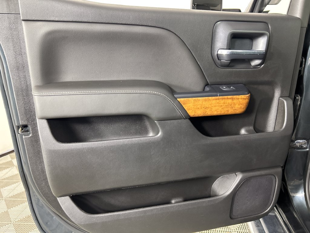 Used 2019 Chevrolet Silverado 3500 High Country w/ Duramax Plus Package AWD/4WD image 14