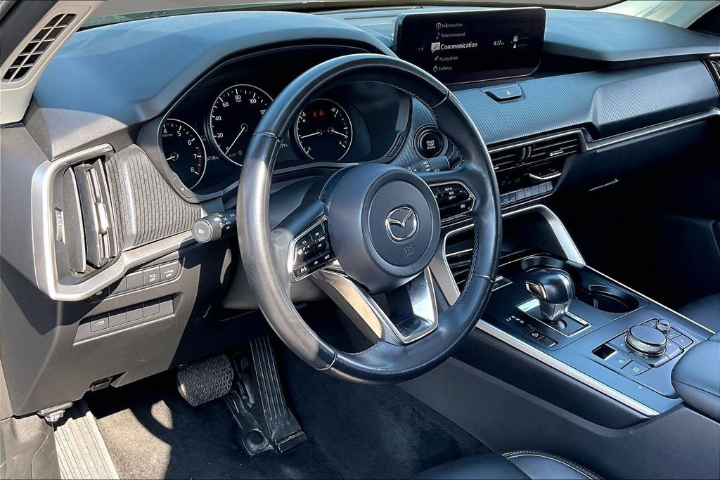 Used 2025 MAZDA CX-90 3.3 Turbo w/ Select Package AWD/4WD image 17