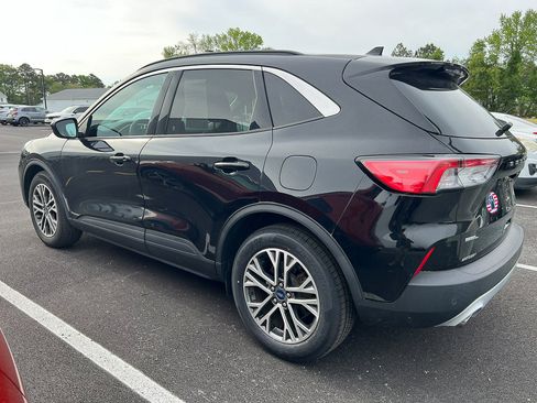 Used 2020 Ford Escape SEL FWD image 3