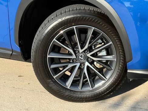 Used 2025 Lexus NX 250 FWD w/ Towing Package (2000 Lbs) image 2