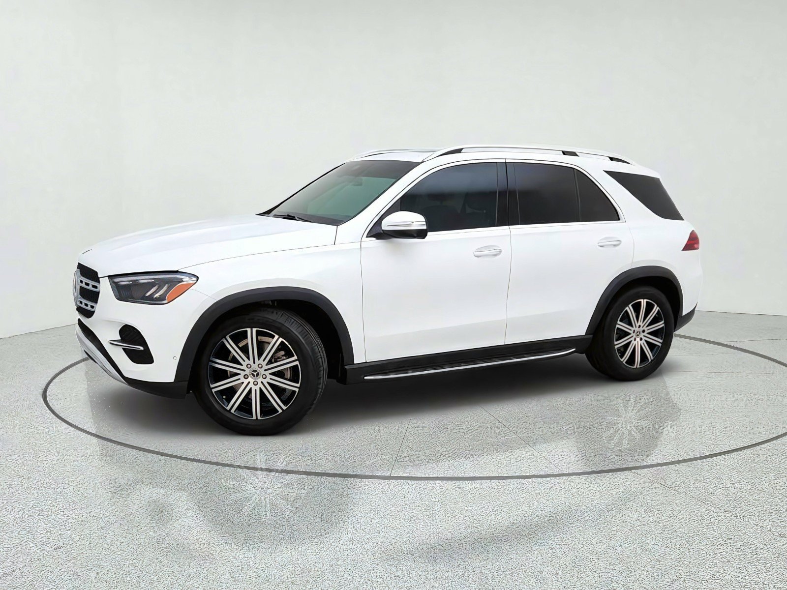 Certified 2025 Mercedes-Benz GLE 350 4MATIC image 15