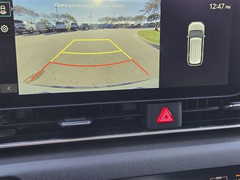 New 2026 Kia Carnival EX image 13