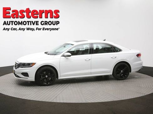Used 2022 Volkswagen Passat 2.0T SE image 98
