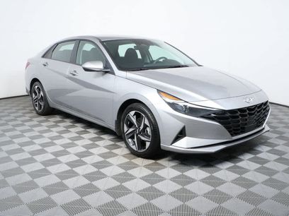 Certified 2023 Hyundai Elantra SEL w/ Convenience Package