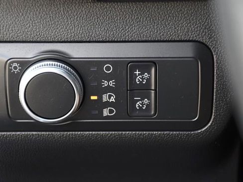 Used 2022 Ford Escape SE image 19