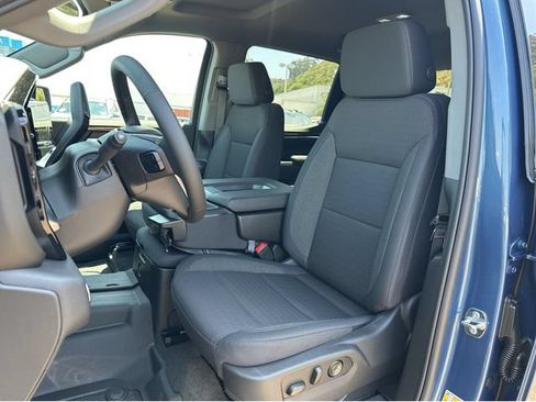 New 2026 GMC Sierra 1500 Elevation w/ Elevation Select Package AWD/4WD image 23