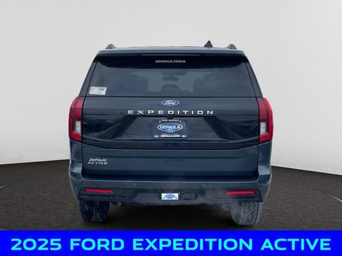 New 2025 Ford Expedition Active image 4