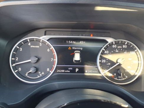 Certified 2021 Nissan Rogue SV w/ Premium Package image 11