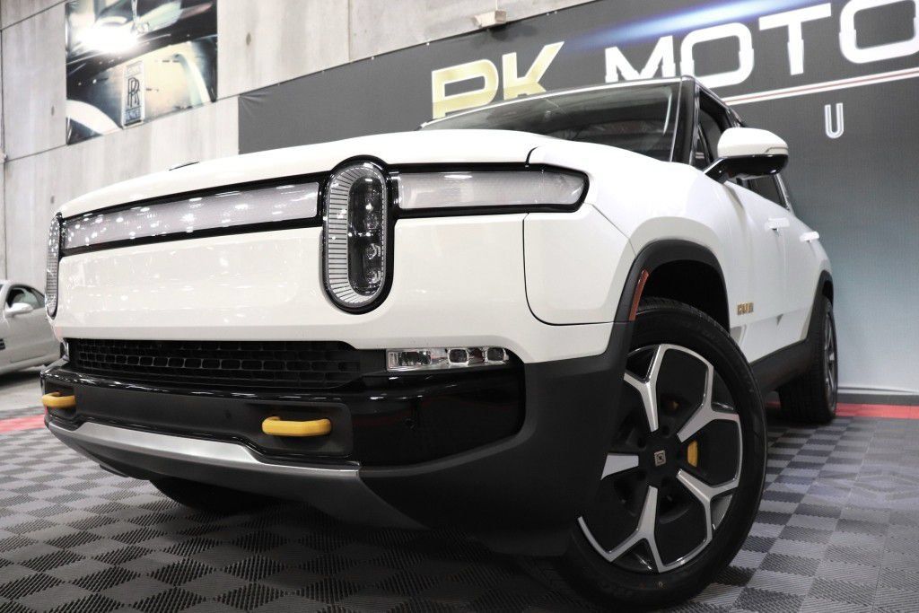 Used 2023 Rivian R1S Adventure Quad AWD/4WD image 79