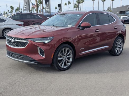 Used 2022 Buick Envision Avenir w/ Technology Package II image 5