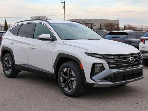 New 2026 Hyundai Tucson SEL image 1