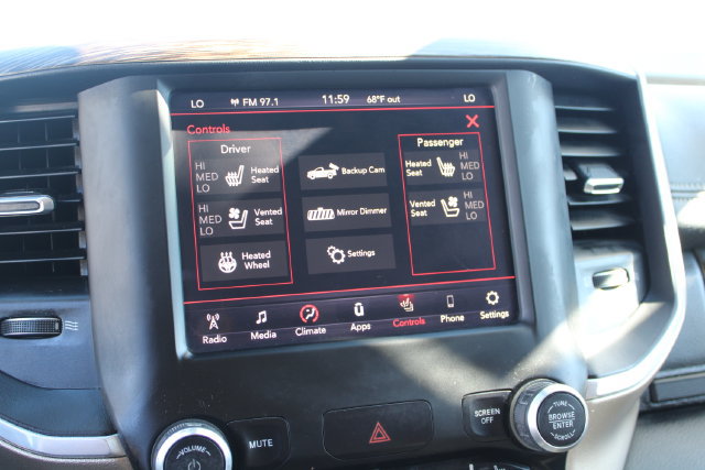 Used 2019 RAM 1500 Laramie AWD/4WD image 33