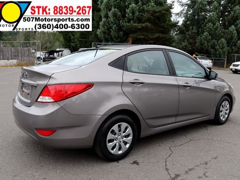Used 2017 Hyundai Accent SE image 7