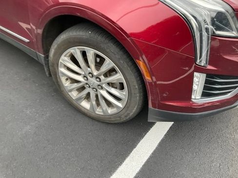 Used 2017 Cadillac XT5 Platinum w/ Driver Assist Package AWD/4WD image 2