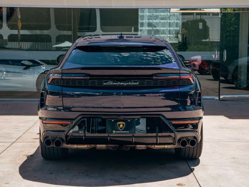Used 2025 Lamborghini Urus SE AWD/4WD image 4