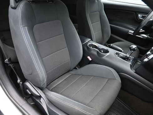 Used 2016 Ford Mustang Convertible w/ Equipment Group 051A image 35