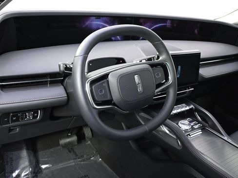New 2026 Lincoln Nautilus Premier w/ Equipment Group 102A AWD/4WD image 11