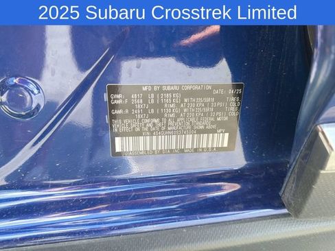 Used 2025 Subaru Crosstrek 2.5i Limited AWD/4WD image 32