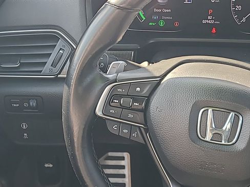 Used 2022 Honda Accord Sport image 32
