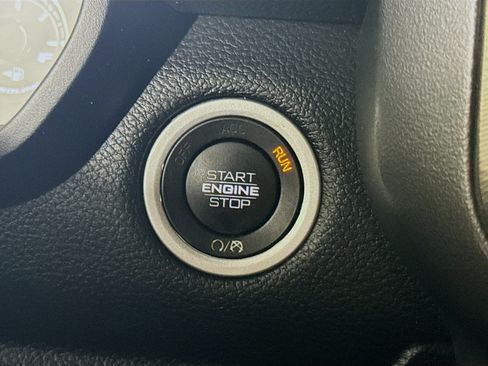 Used 2020 RAM 1500 Rebel AWD/4WD image 21