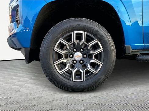Used 2023 Chevrolet Colorado LT w/ LT Convenience Package III image 21