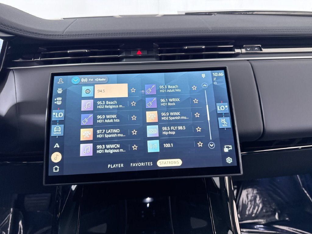 New 2027 Land Rover Range Rover Sport SE AWD/4WD image 16
