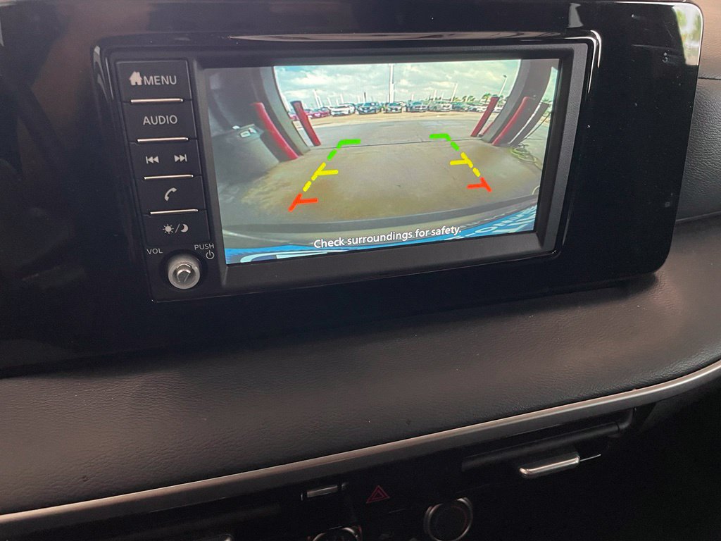 Certified 2025 Nissan Kicks S AWD/4WD image 8
