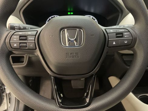 Certified 2024 Honda HR-V LX image 9