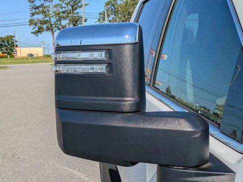 New 2025 GMC Sierra 2500 Denali w/ Denali Reserve Package image 14