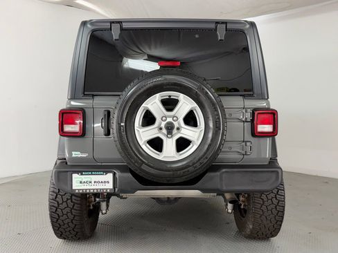 Used 2021 Jeep Wrangler Unlimited Sport AWD/4WD image 8