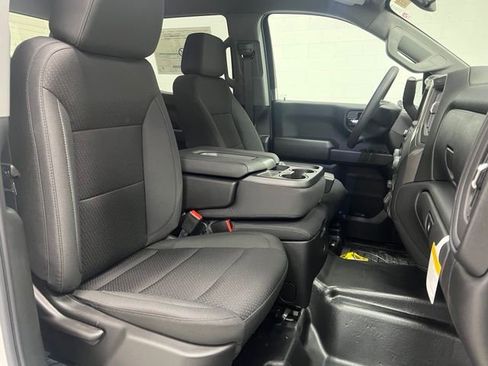 New 2026 Chevrolet Silverado 1500 W/T w/ WT Value Package AWD/4WD image 25