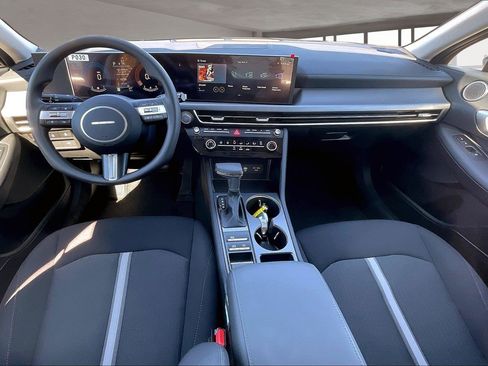 Used 2025 Hyundai Sonata SE image 7