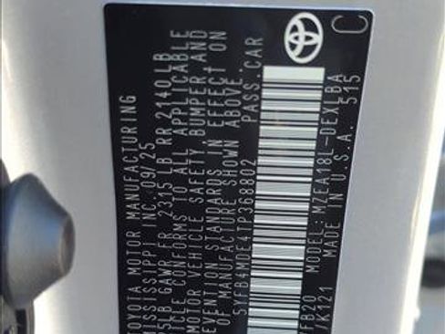 Certified 2026 Toyota Corolla LE image 28