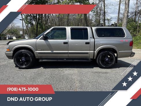 Used 2003 Chevrolet S10 Pickup LS AWD/4WD image 1